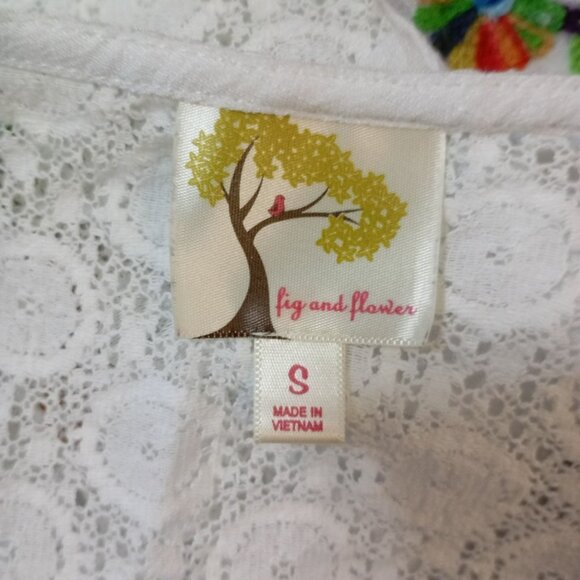 Anthropologie Fig & Flower Embroidered Boho Blouse Floral Lace Details Womens S - Picture 2 of 7